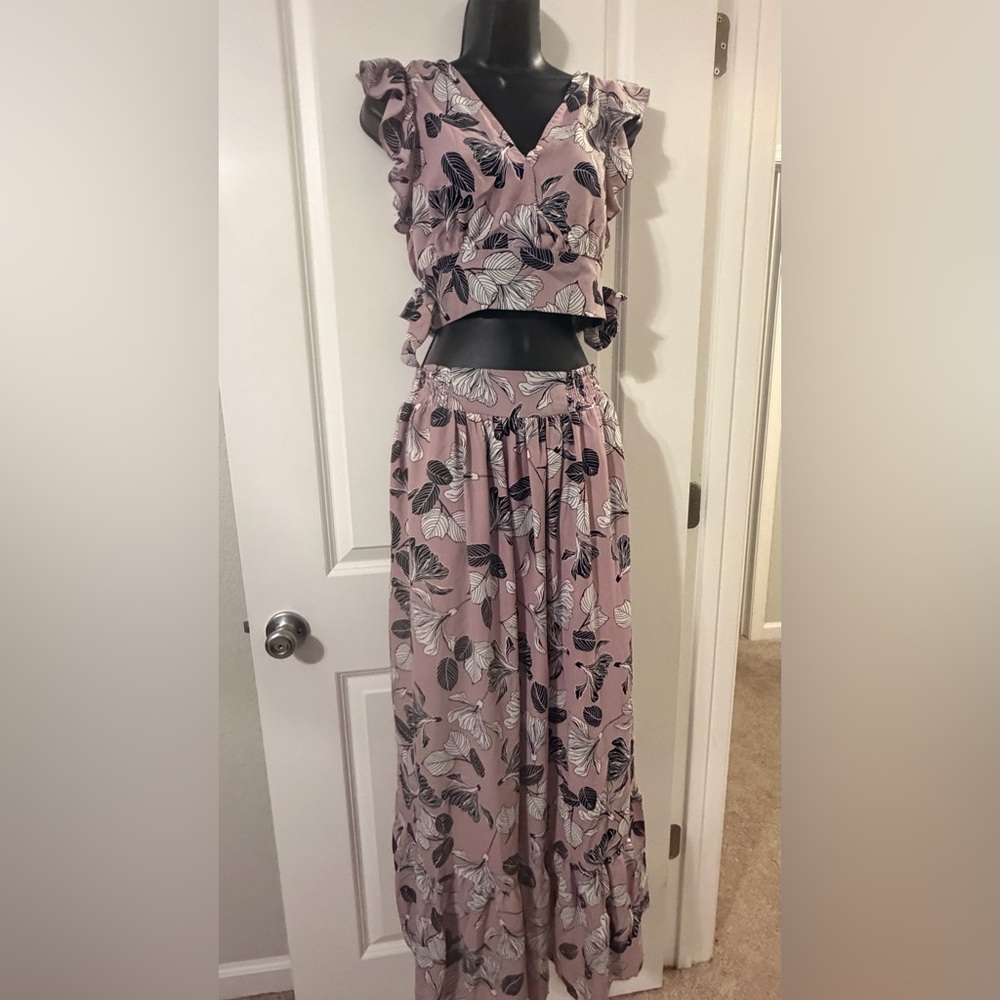 Floral High-Waist Maxi Skirt and Crop Top